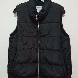 Old Navy Maternity Puffer Vest